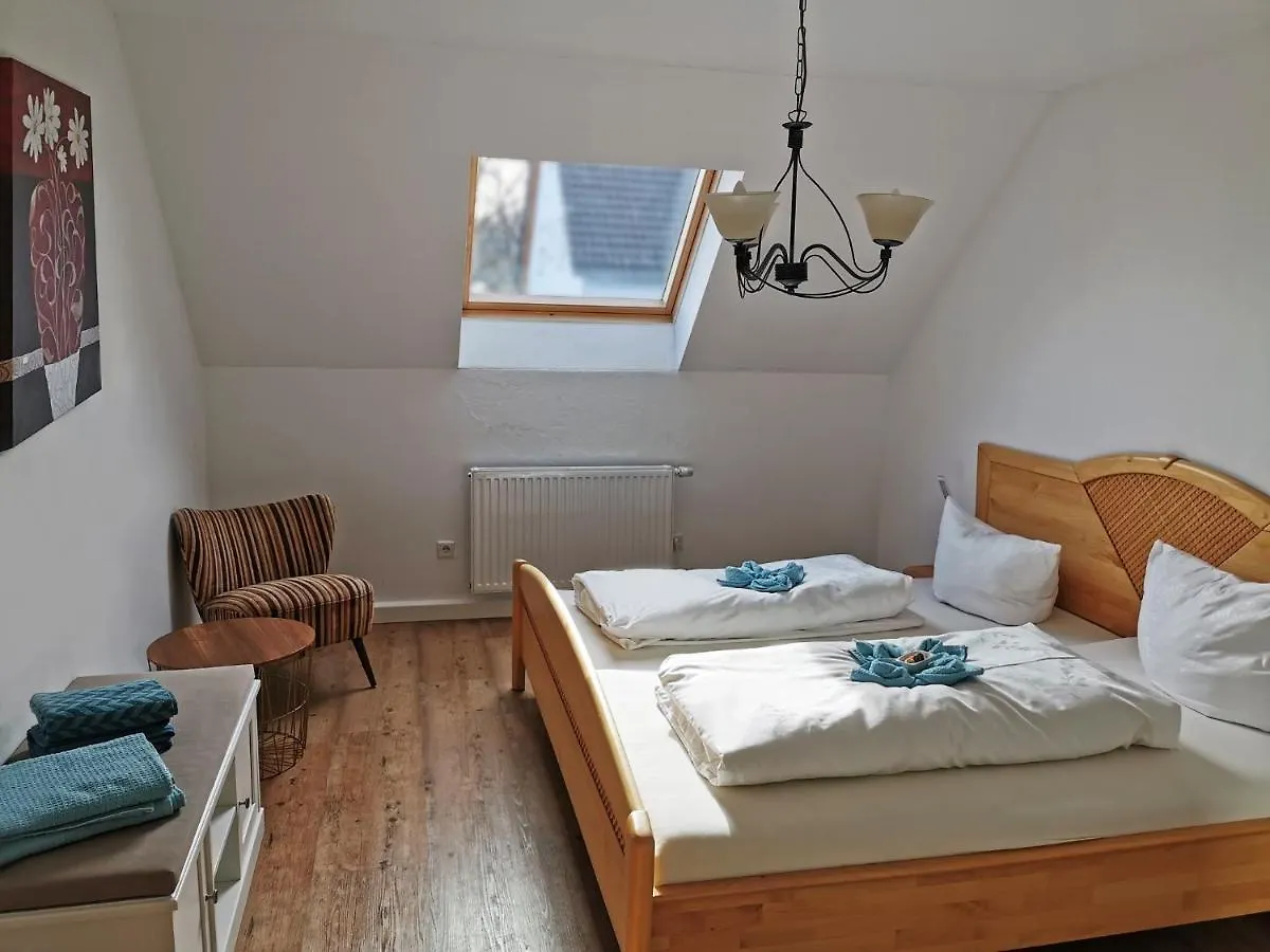 Apartment Ferienwohnung Martina Sinzing