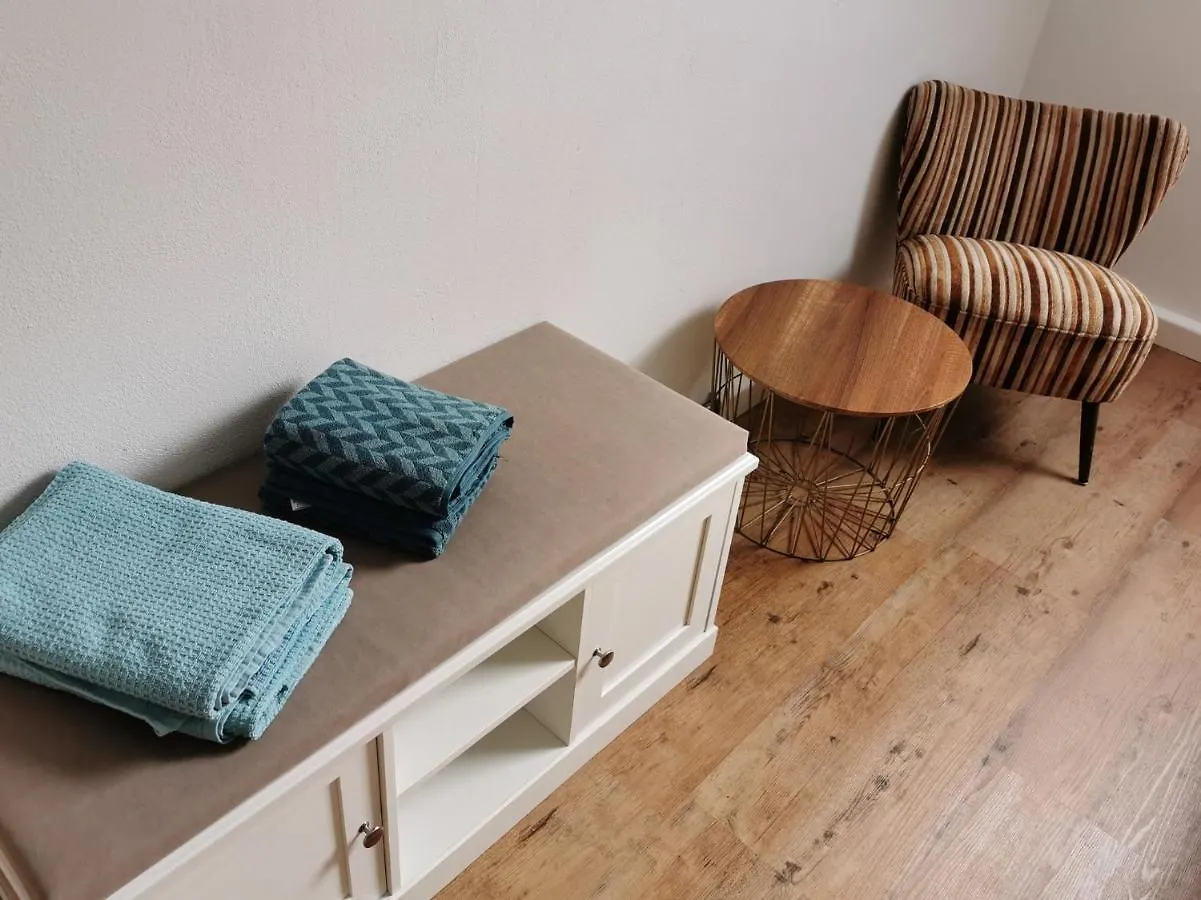 Apartment Ferienwohnung Martina Sinzing
